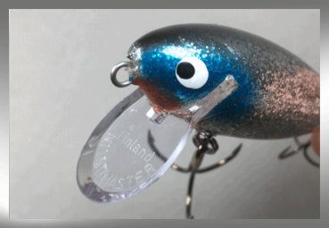 Nils Master Jäpittäjä 7,5 cm Balsaholz-Wobbler, Farbe: 173, sinkend, Lauftiefe 1,5 - 2 Meter