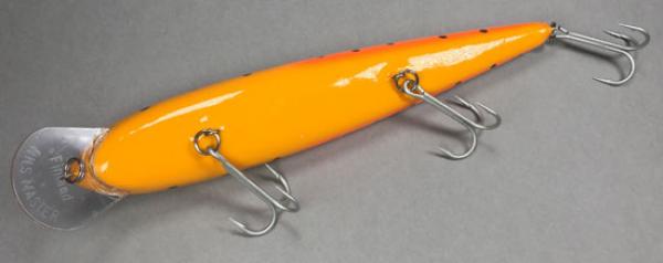Nils Master Invincible 25 cm Floating Wobbler, Farbe: 032 grün/orange/rot/gepunktet, Gewicht: 120 Gramm