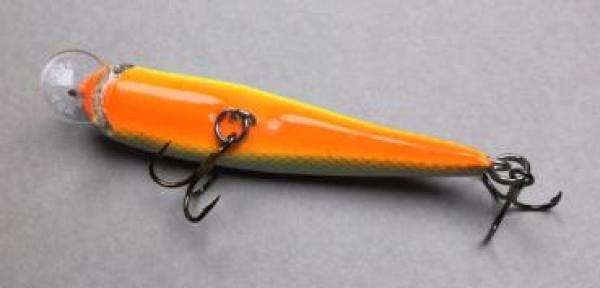 Nils Master INVINCIBLE Floating Wobbler, Größe: 8 cm, Farbe: 015 Prey Fish Orange, Gewicht: 8 Gramm